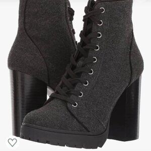 Steve Madden Laurie lace-up grey flannel heeled sweater boots ankle bootie 7.5